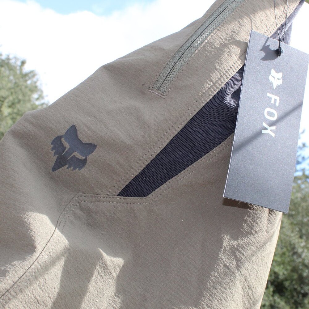 NWT Fox Racing Ranger Short with Liner - Women's Size 10
